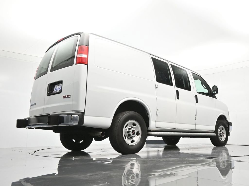 Used 2024 GMC Savana 2500 w/ Driver Convenience Package image 36