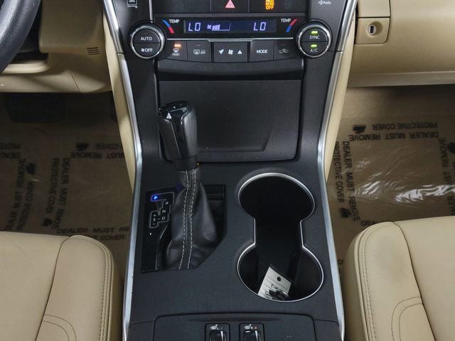 Used 2017 Toyota Camry XLE image 25
