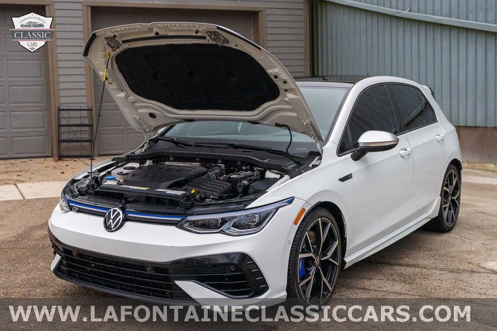 Used 2022 Volkswagen Golf R image 28