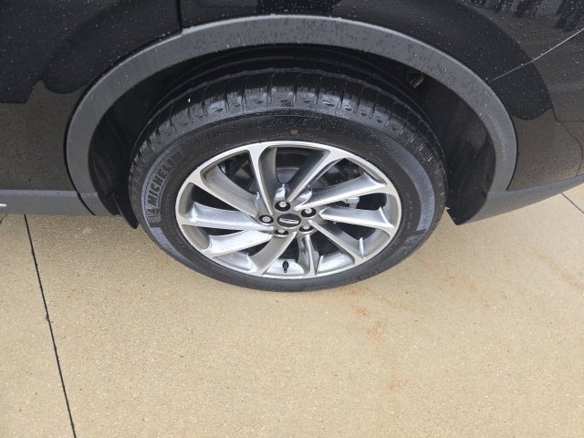 Certified 2024 Lincoln Corsair AWD w/ Equipment Group 101A image 14