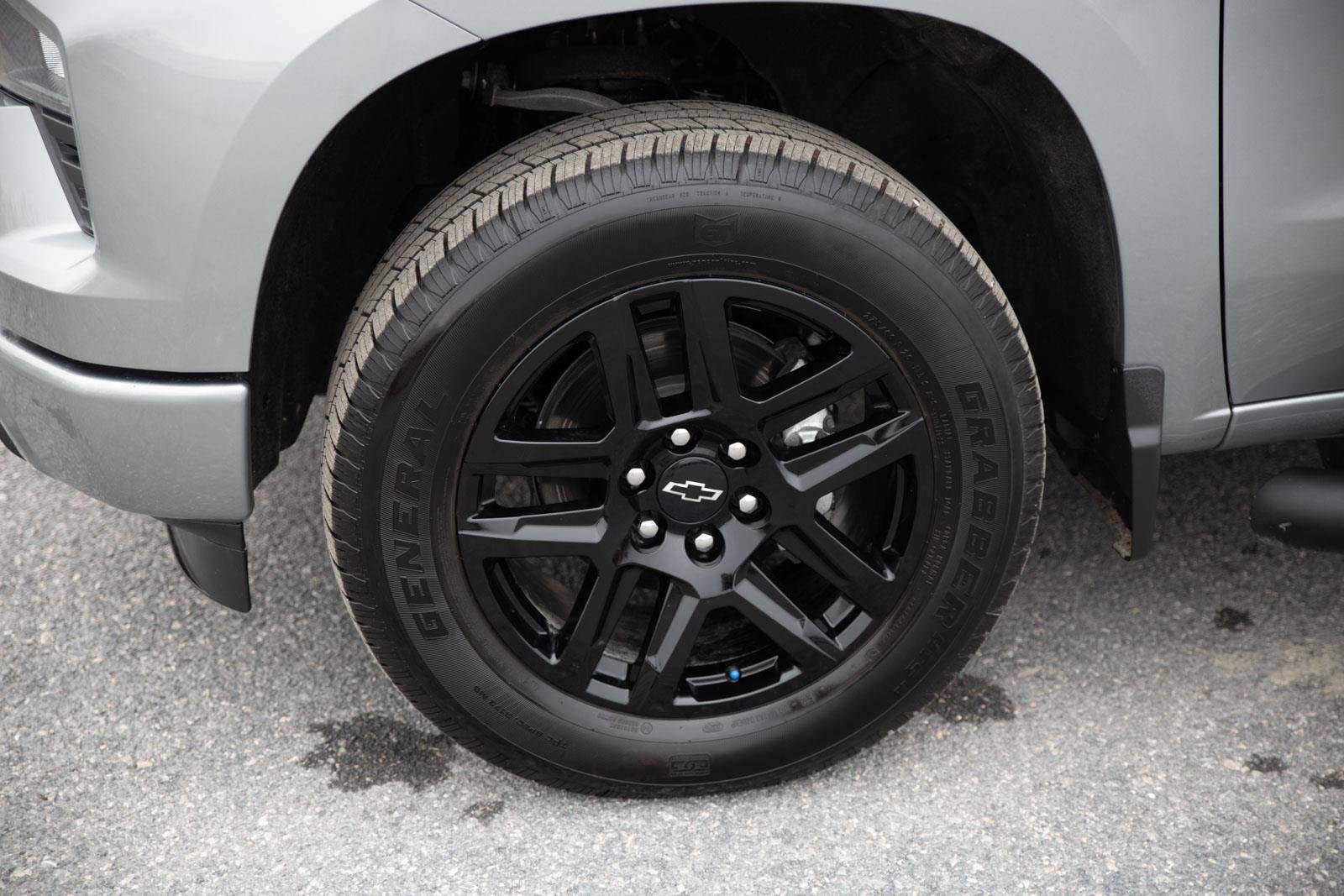 Used 2026 Chevrolet Silverado 1500 Custom image 10