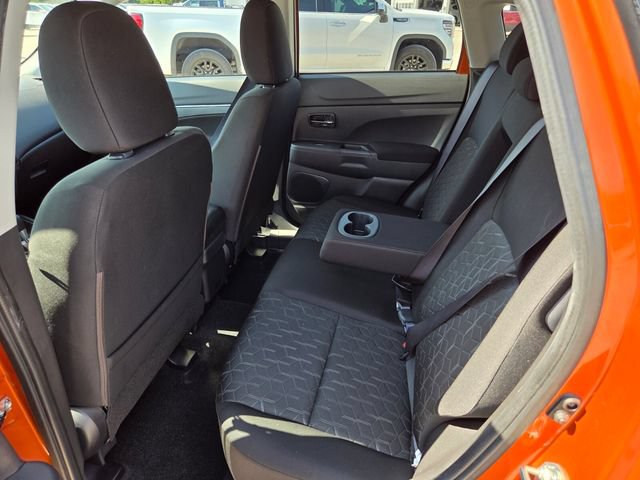 Used 2024 Mitsubishi Outlander Sport LE AWD/4WD image 9