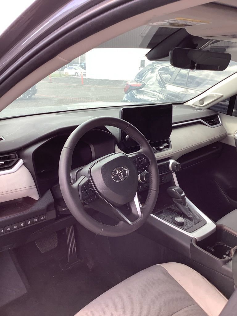 Used 2024 Toyota RAV4 Limited w/ Advanced Technology Package AWD/4WD image 2