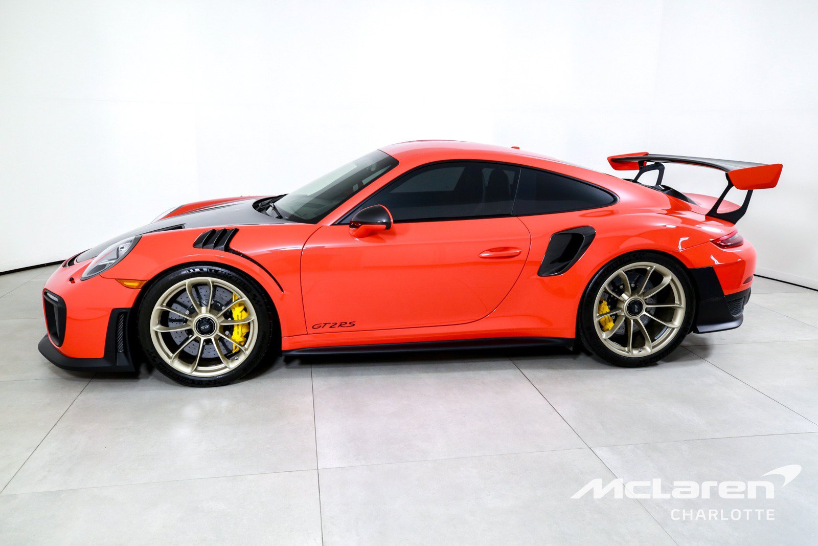 Used 2018 Porsche 911 GT2 RS RWD image 5