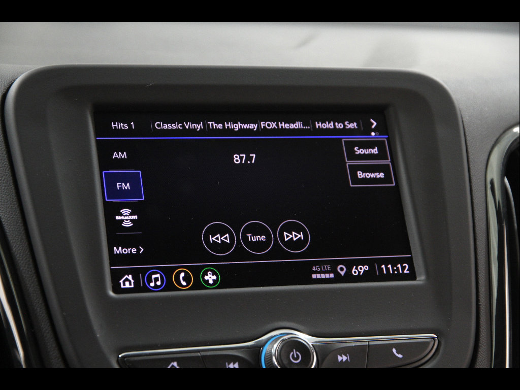 Certified 2024 Chevrolet Equinox RS FWD image 10