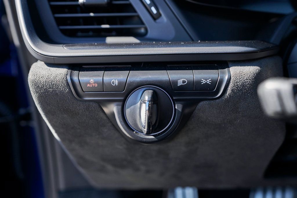 Used 2022 Porsche 911 GT3 image 38