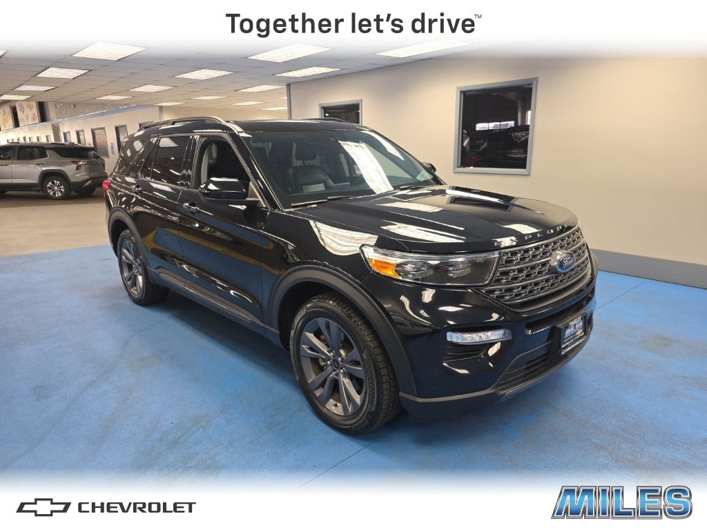 Used 2022 Ford Explorer XLT w/ Equipment Group 202A