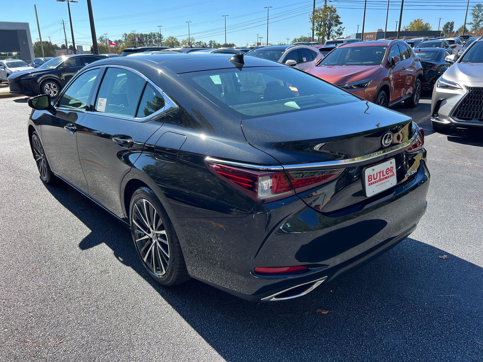 New 2025 Lexus ES 350 w/ Premium Package image 8