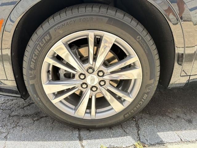 Used 2023 Cadillac XT6 Premium Luxury w/ Technology Package FWD image 16