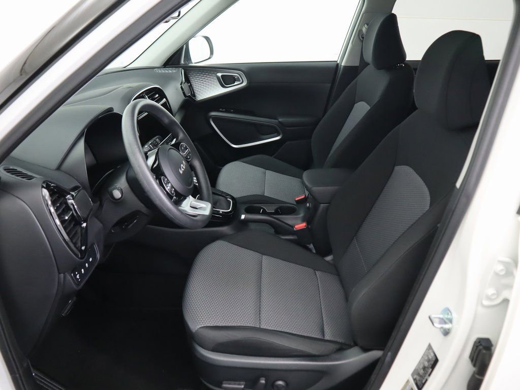 Used 2023 Kia Soul S image 20