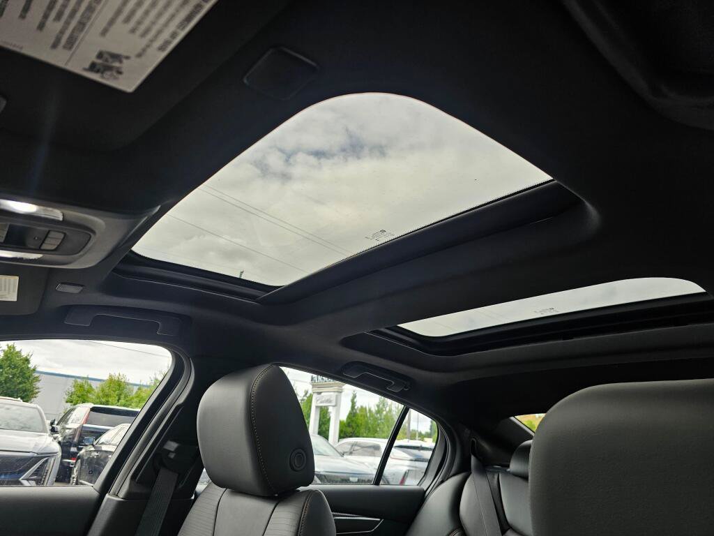 New 2026 Cadillac CT5 Sport w/ LPO, ONYX Package AWD/4WD image 22