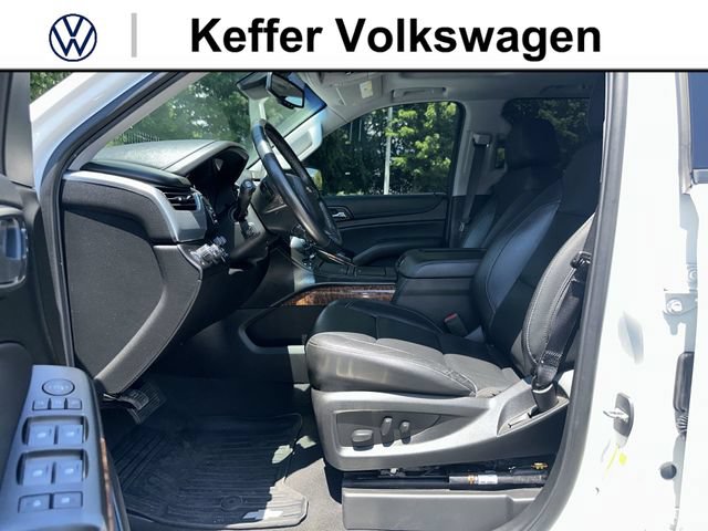 Used 2020 Chevrolet Suburban Premier AWD/4WD image 12