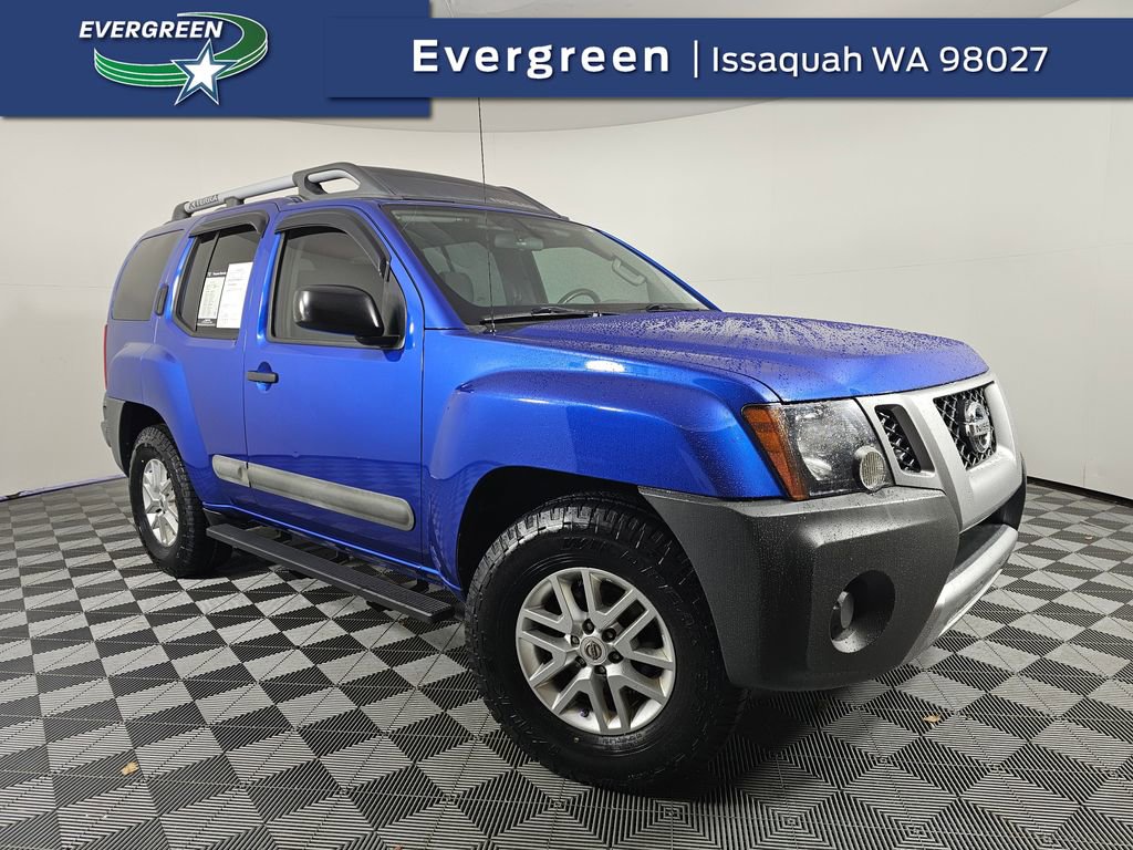 Used 2015 Nissan Xterra S image 1