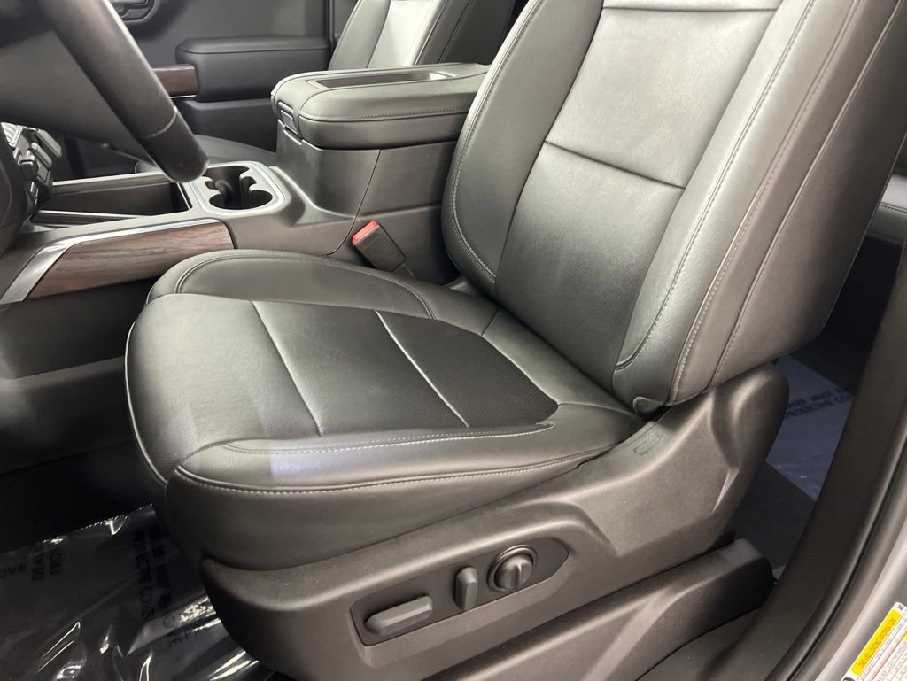Used 2022 GMC Sierra 1500 SLT w/ SLT Premium Plus Package AWD/4WD image 25