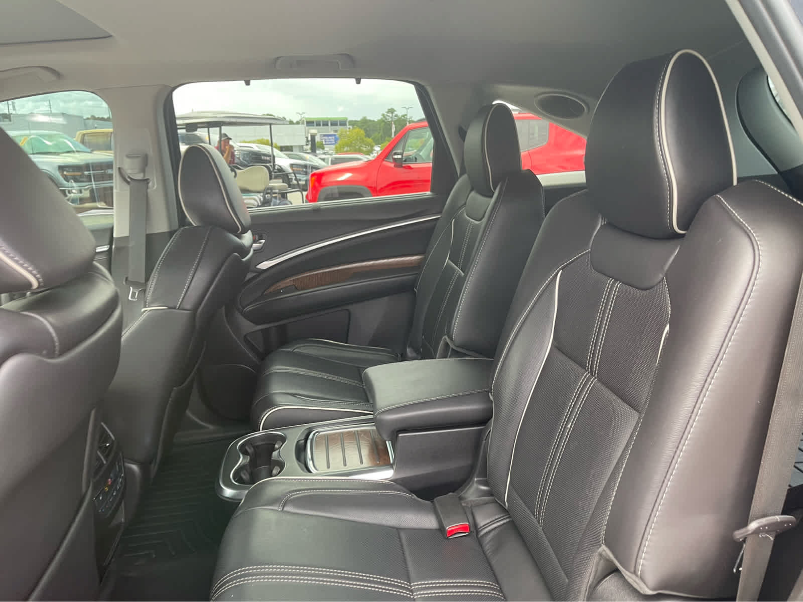 Used 2020 Acura MDX w/ Advance Package FWD image 17