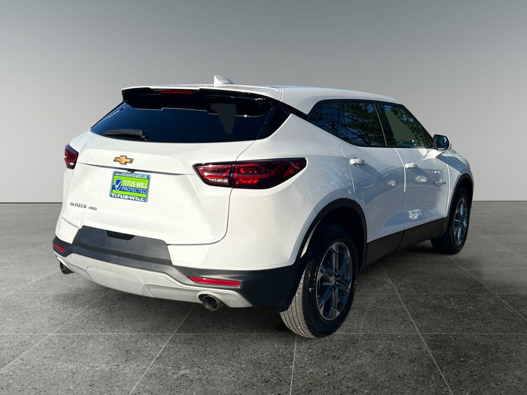 Used 2025 Chevrolet Blazer LT image 7