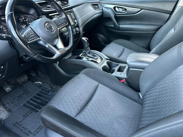 Used 2020 Nissan Rogue S w/ Special Edition Package image 11