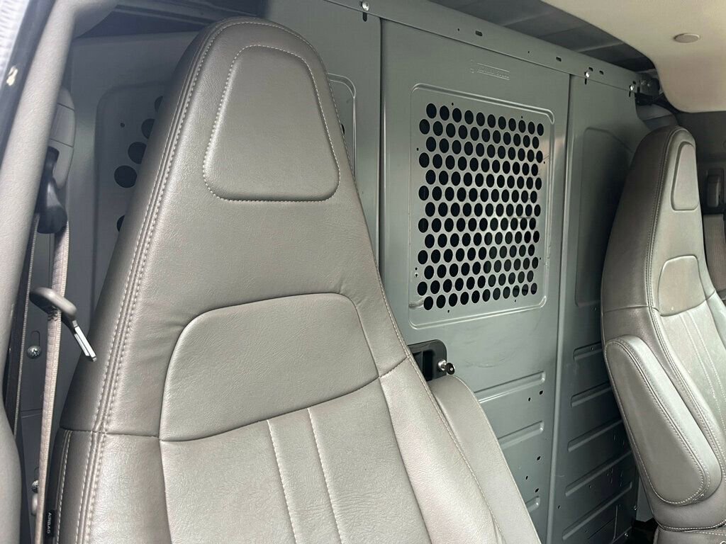 Used 2019 GMC Savana 2500 Extended image 14