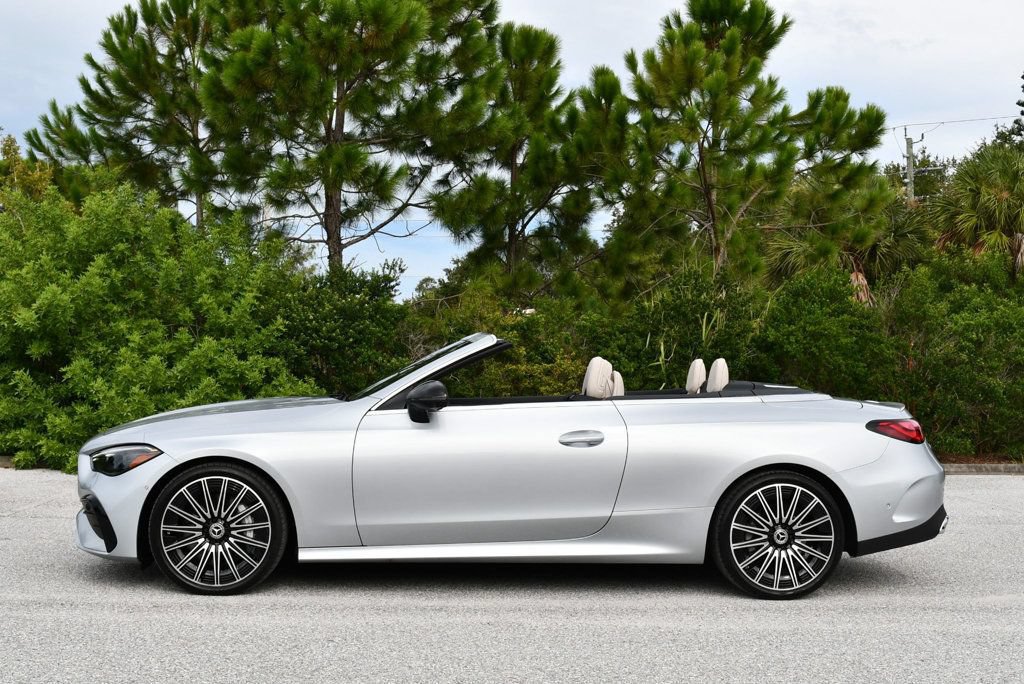 Used 2026 Mercedes-Benz CLE 450 4MATIC Cabriolet image 3