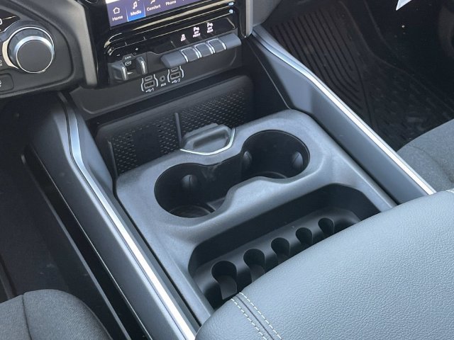 New 2026 RAM 1500 Big Horn AWD/4WD image 15