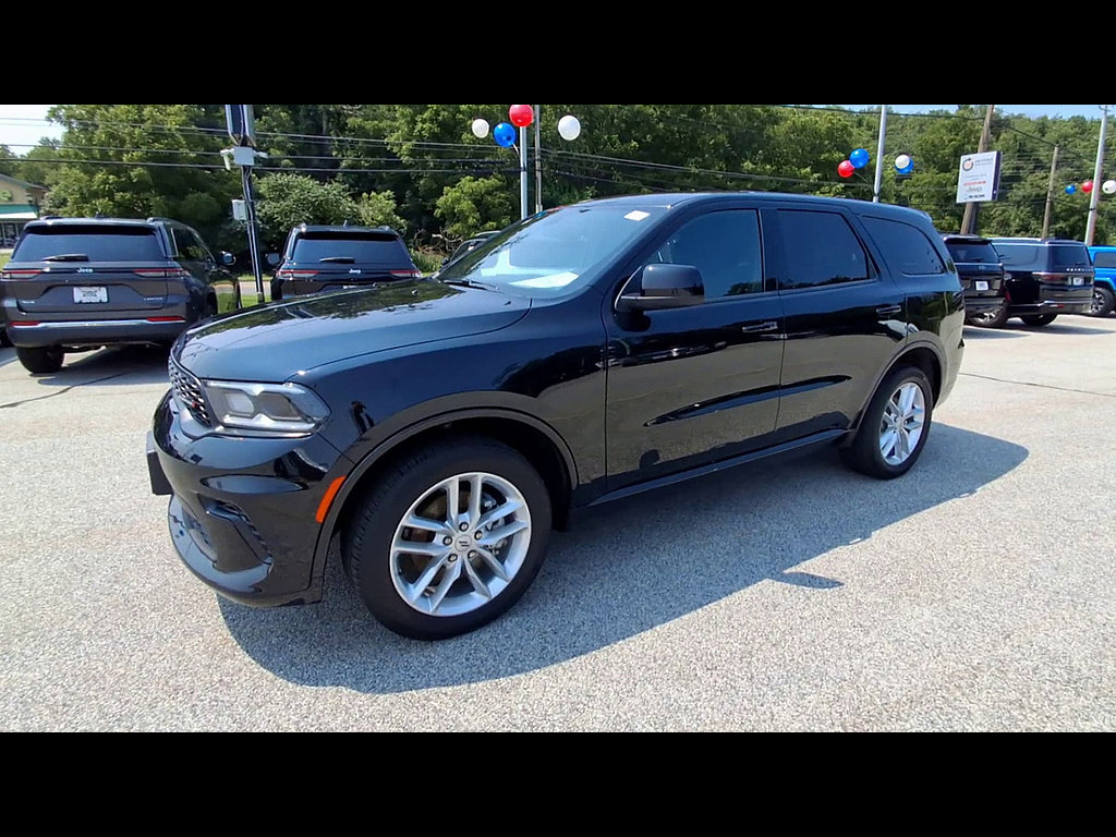 Used 2025 Dodge Durango GT AWD/4WD image 4