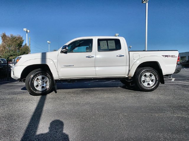 Used 2014 Toyota Tacoma 4x4 Double Cab w/ TRD Off-Road Package image 5