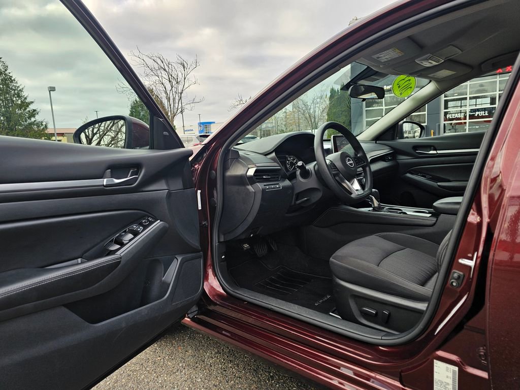 Certified 2023 Nissan Altima 2.5 SV image 16