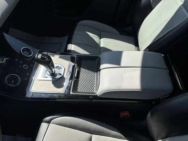 Used 2020 Land Rover Range Rover Evoque R-Dynamic S AWD/4WD image 22