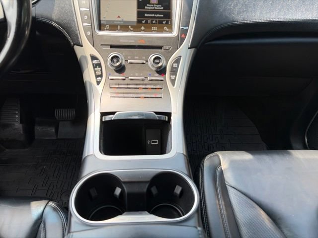 Used 2018 Lincoln MKX Select w/ MKX Climate Package AWD/4WD image 26