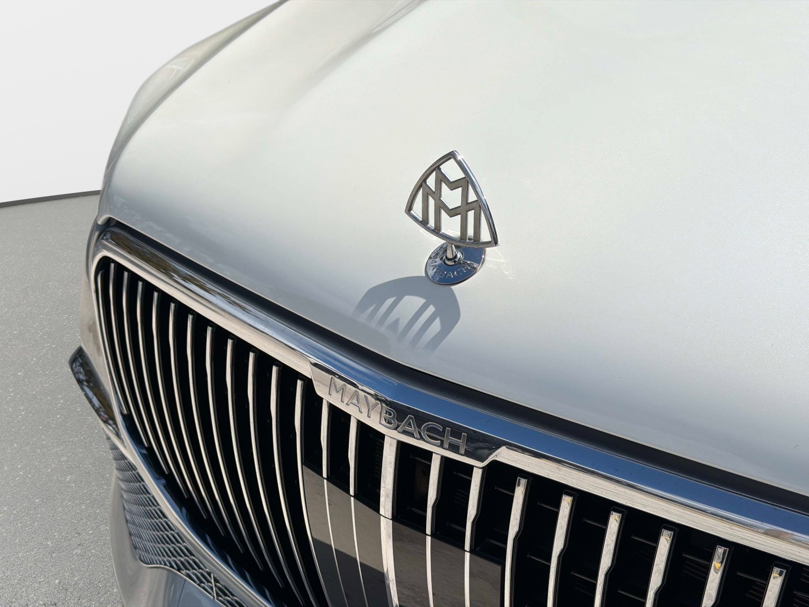 Used 2023 Mercedes-Benz Maybach GLS 600 4MATIC image 11