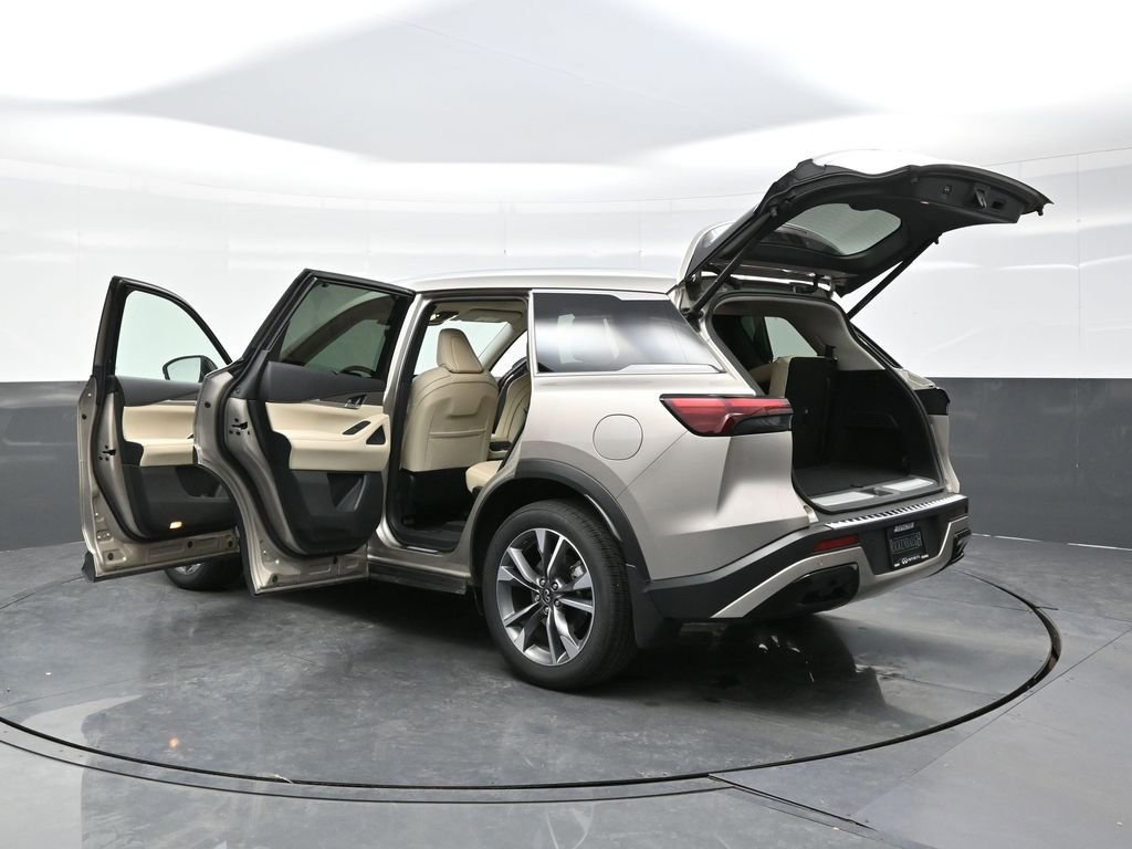 Certified 2023 INFINITI QX60 Luxe w/ Cargo Package AWD/4WD image 58