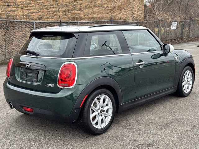 Used 2019 MINI Cooper 2-Door Hardtop w/ Storage Package image 5