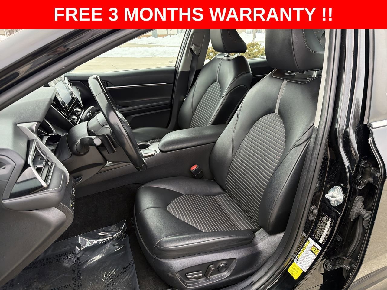 Used 2022 Toyota Camry SE FWD image 14