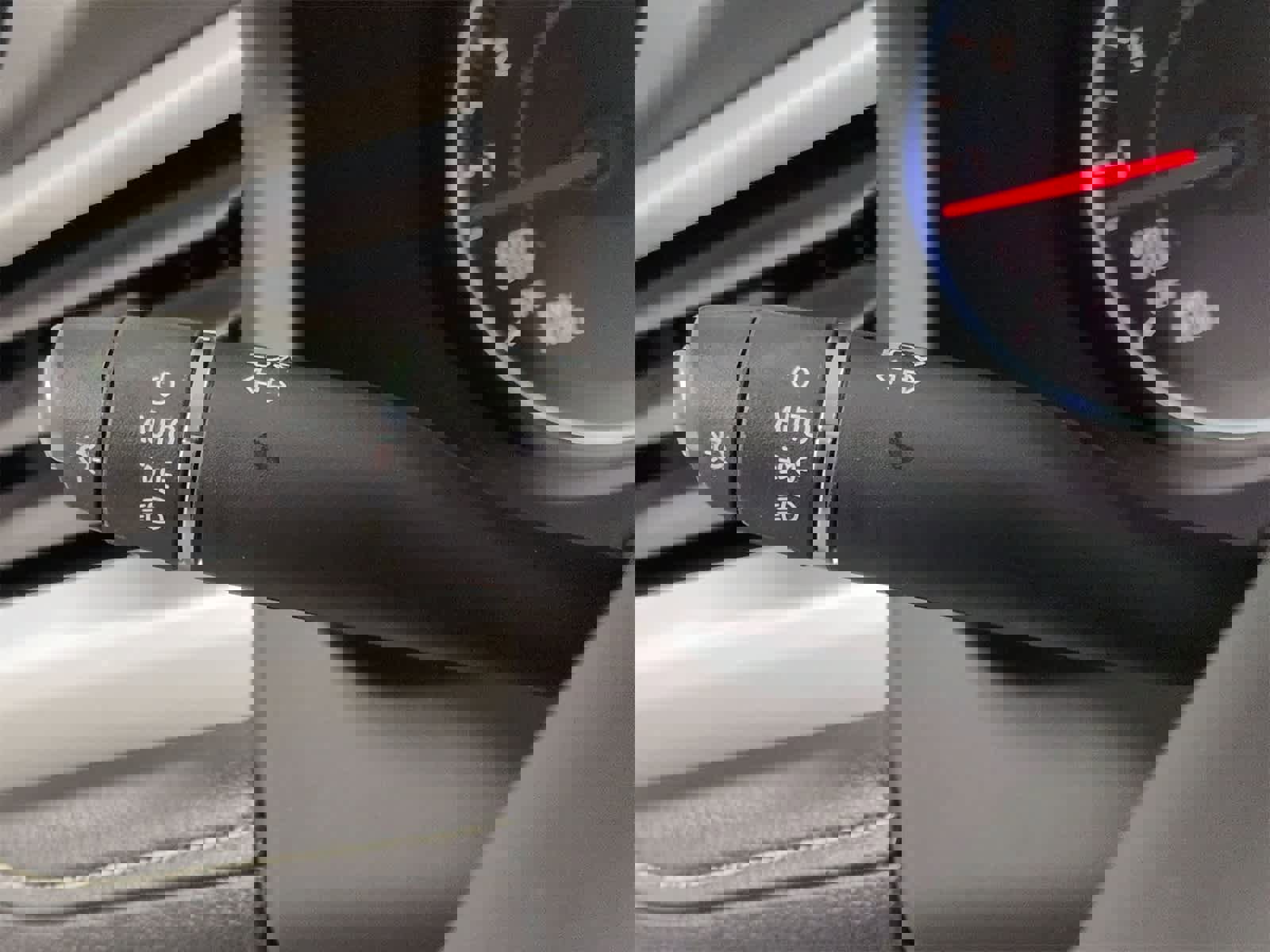 Used 2020 GMC Acadia SLE image 30