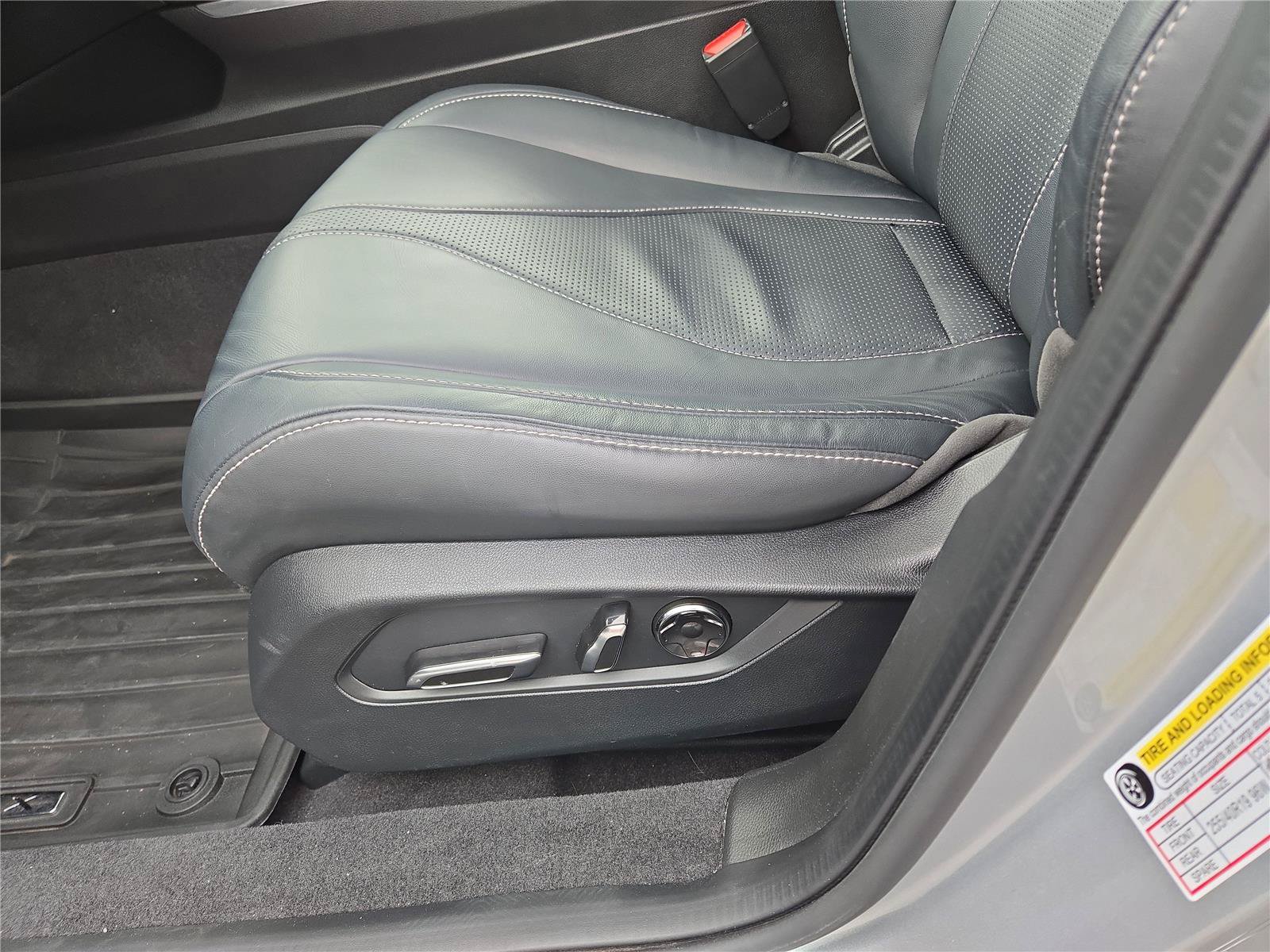 Certified 2023 Acura TLX w/ Technology Package FWD image 21