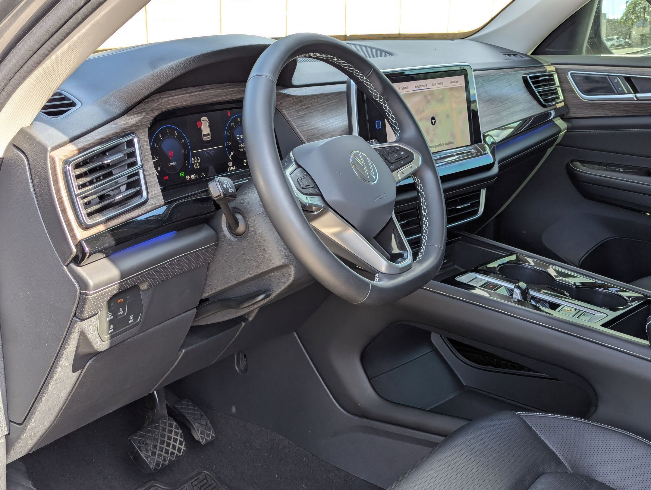 Used 2024 Volkswagen Atlas SEL image 12