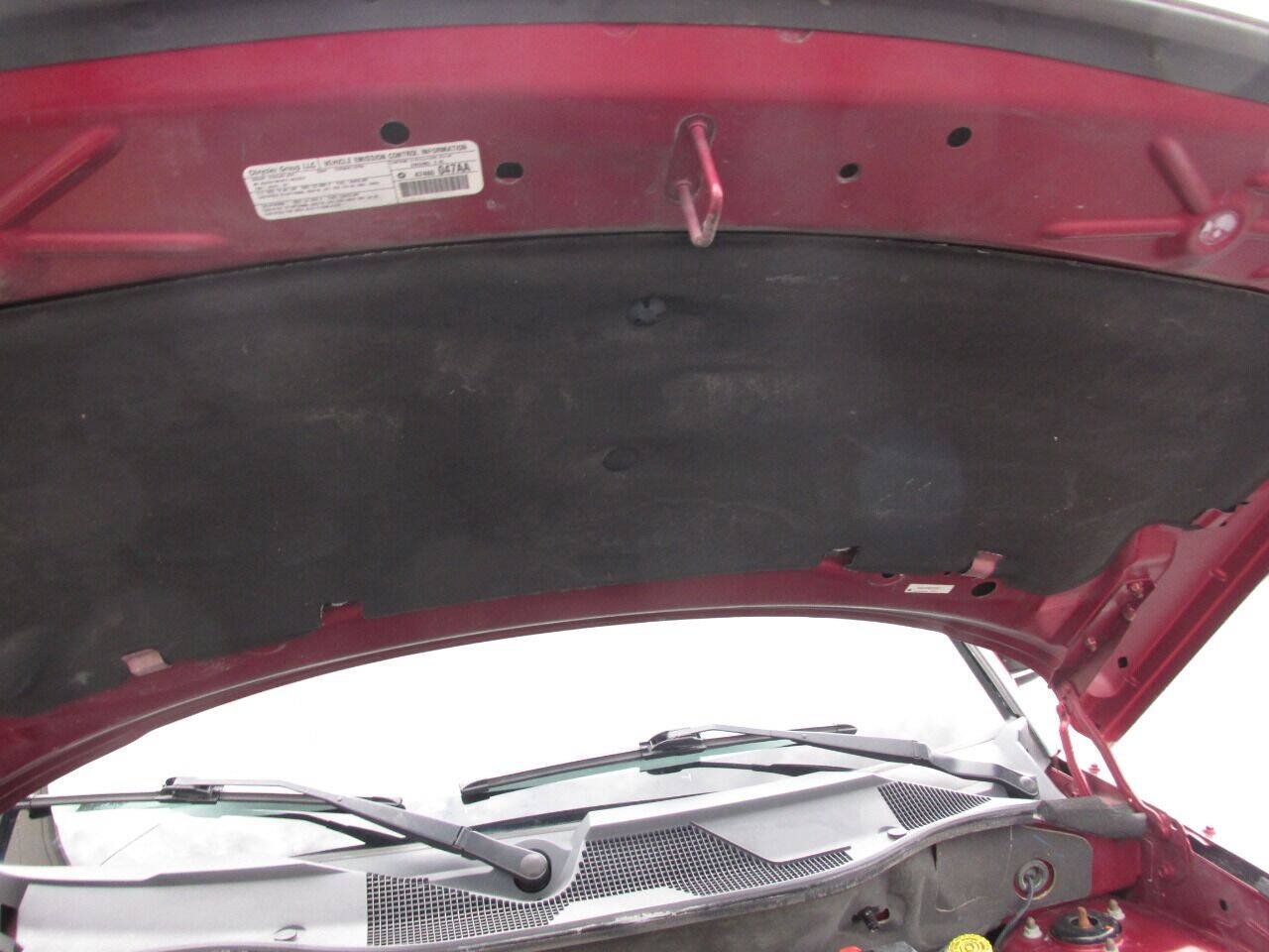 Used 2014 Jeep Patriot Latitude FWD image 33