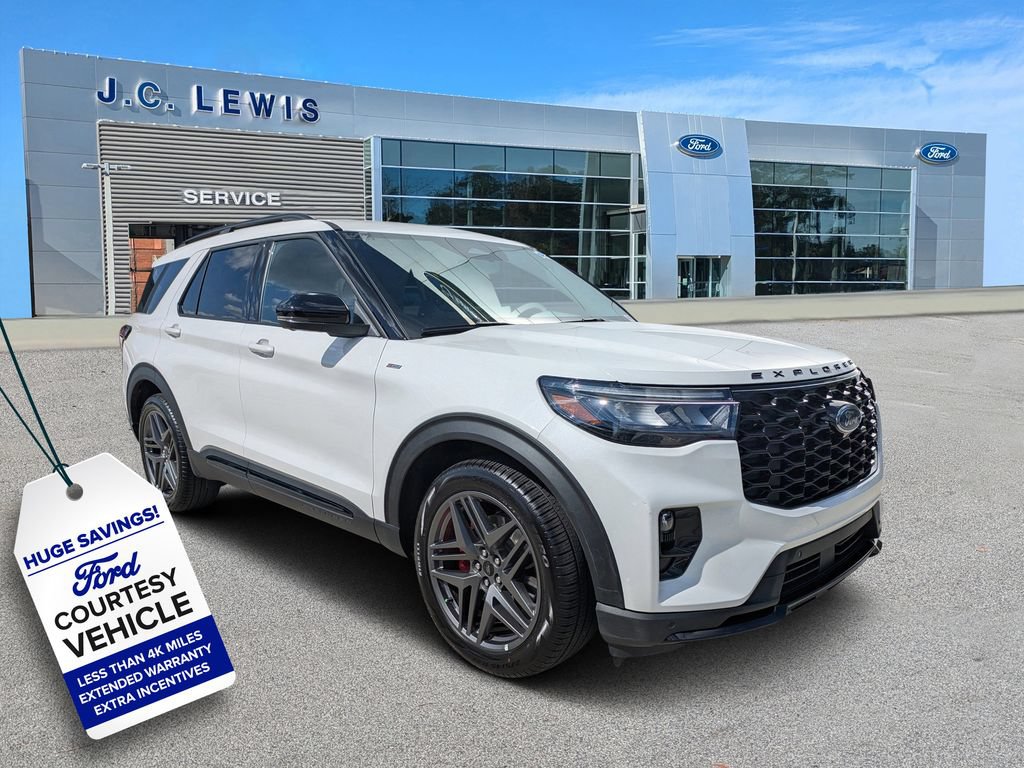 New 2026 Ford Explorer ST-Line w/ ST-Line Street Pack