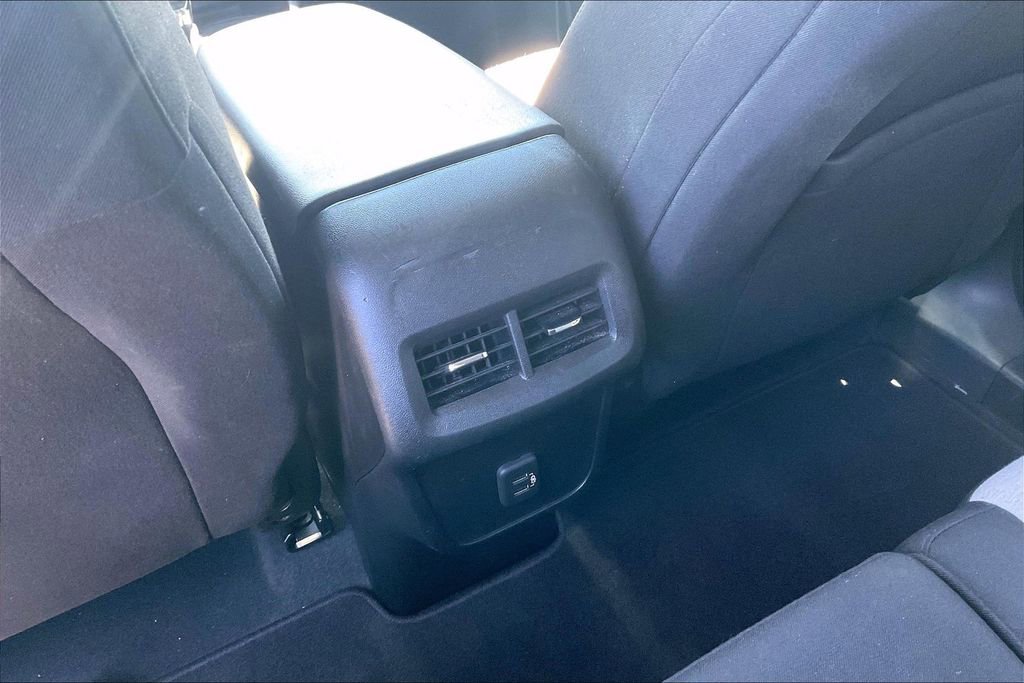 Used 2022 Chevrolet Equinox LS AWD/4WD image 10