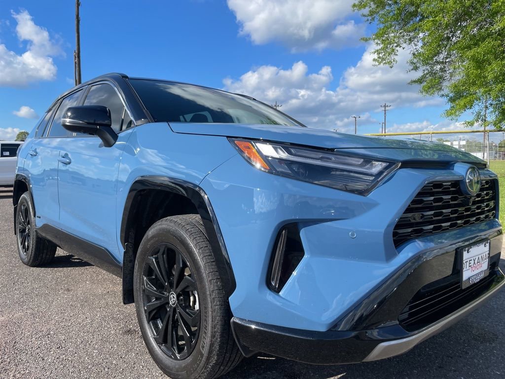 Used 2024 Toyota RAV4 XSE w/ Advanced Technology Package image 14