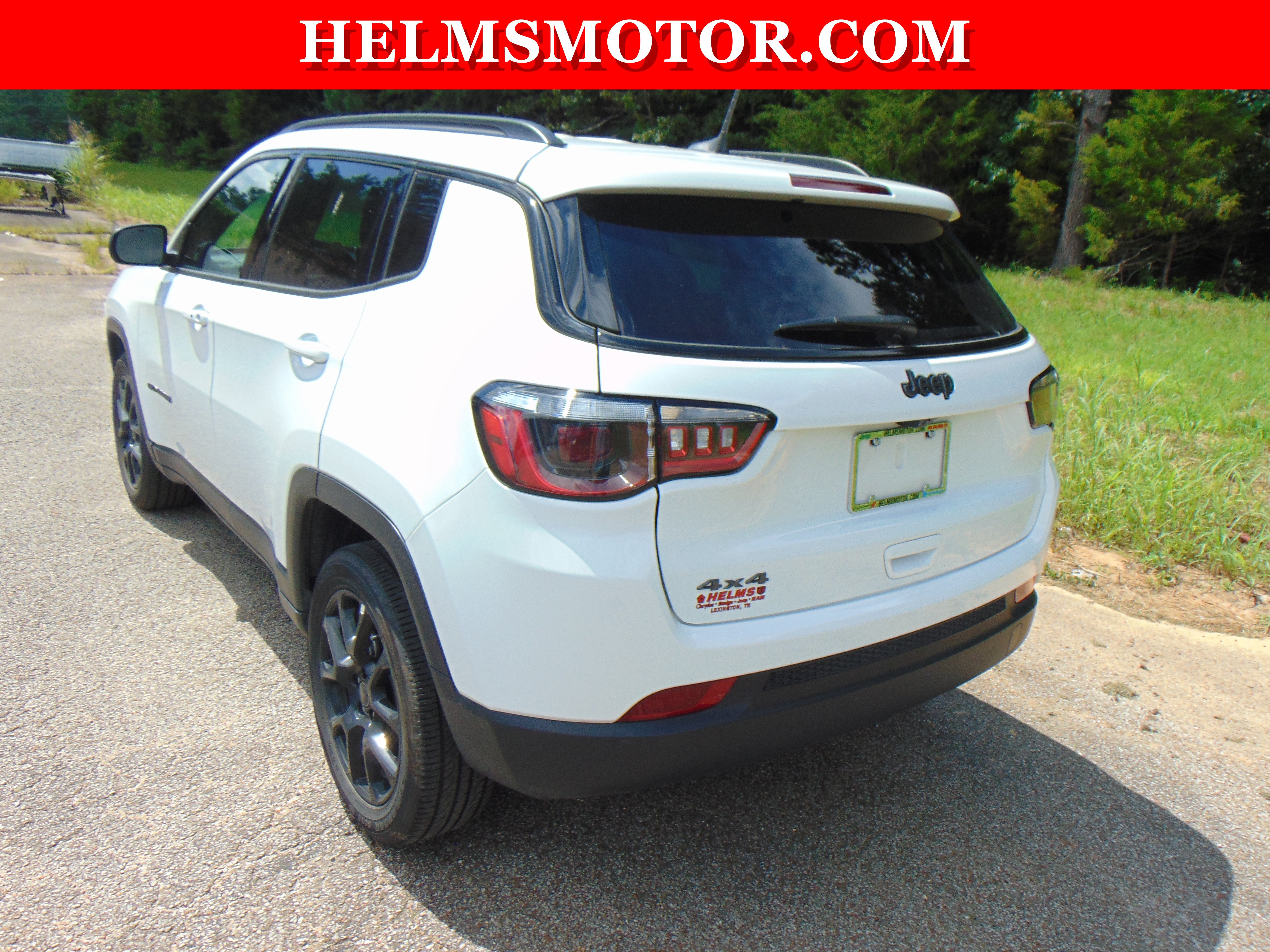 Certified 2025 Jeep Compass Latitude w/ Convenience Group AWD/4WD image 9