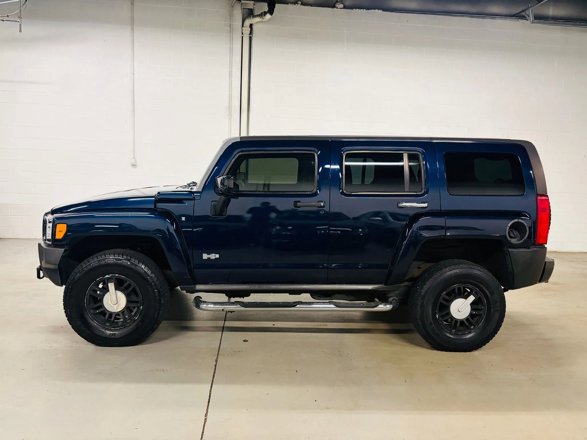 Used 2007 HUMMER H3 AWD/4WD image 5