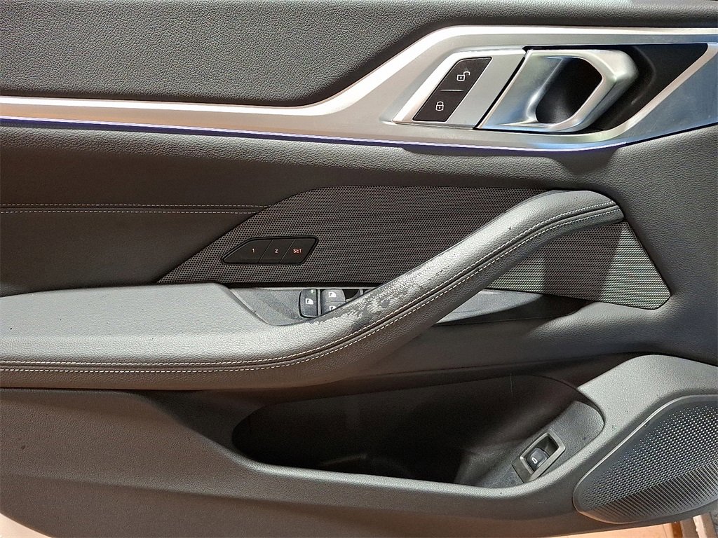 Used 2025 BMW i4 xDrive40i w/ M Sport Package image 9