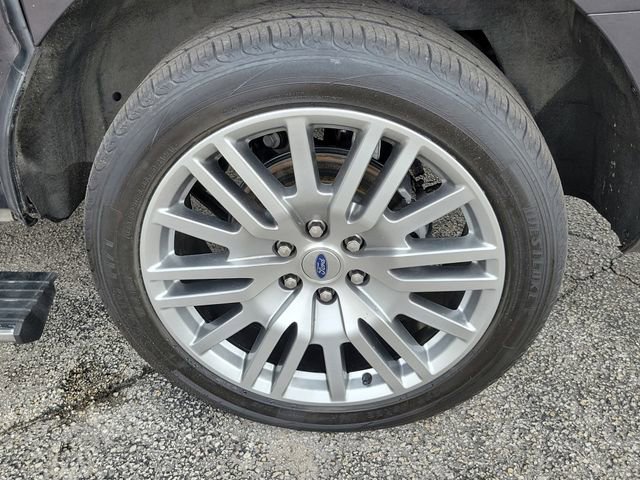 Used 2024 Ford Expedition Max Limited AWD/4WD image 5