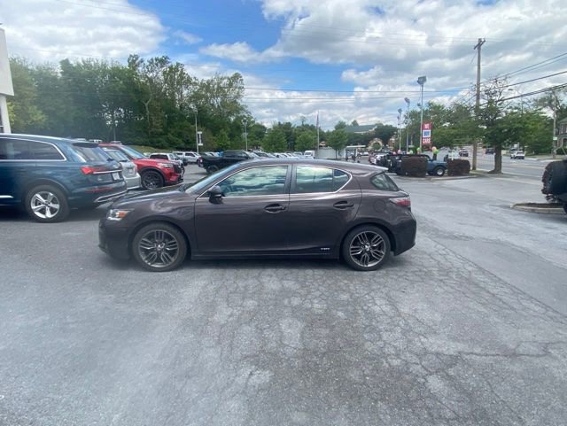 Used 2013 Lexus CT 200h w/ Seat Comfort Pkg FWD image 1
