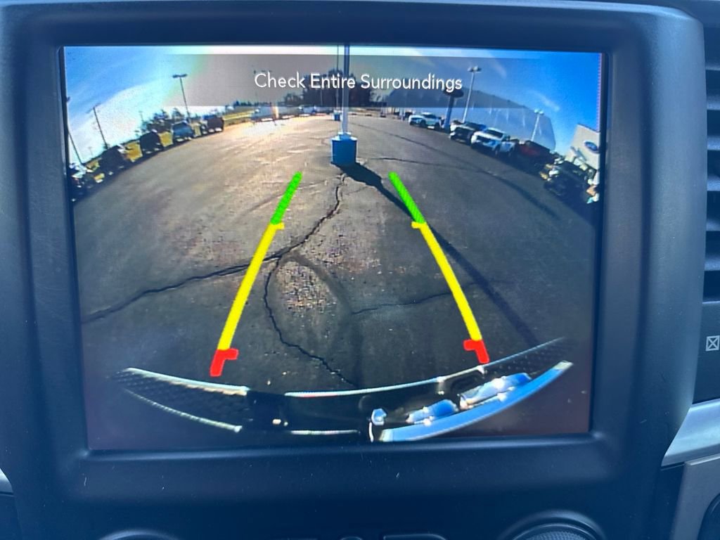 Used 2020 RAM 1500 Classic SLT w/ Luxury Group image 20