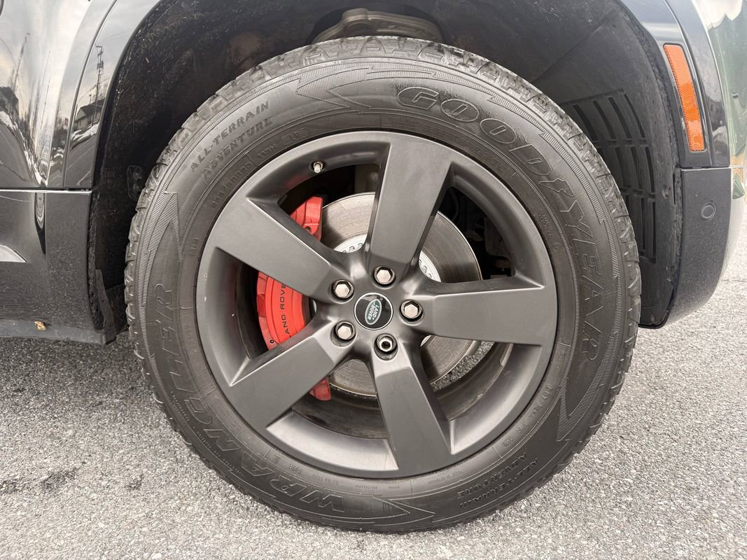 Used 2020 Land Rover Defender 110 X image 36