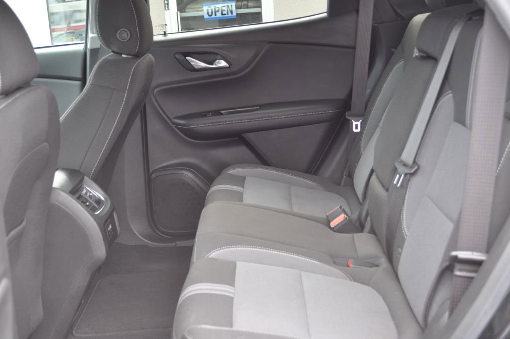Used 2024 Chevrolet Blazer LT image 16