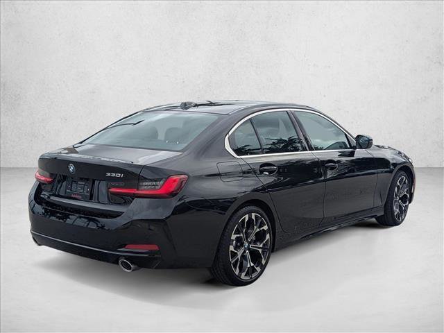 Certified 2025 BMW 330i Sedan w/ Convenience Package image 5