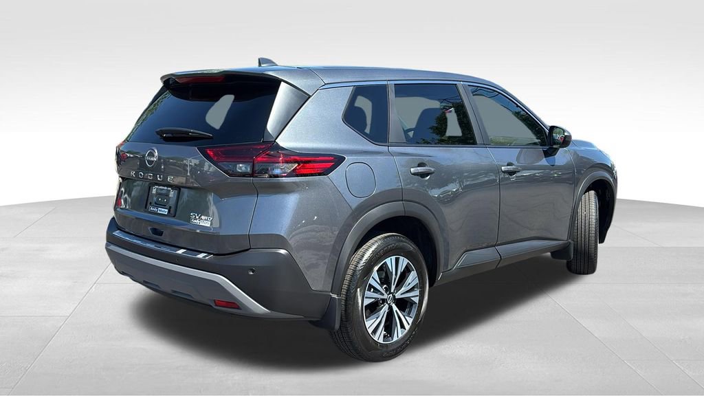 Used 2023 Nissan Rogue SV AWD/4WD image 7